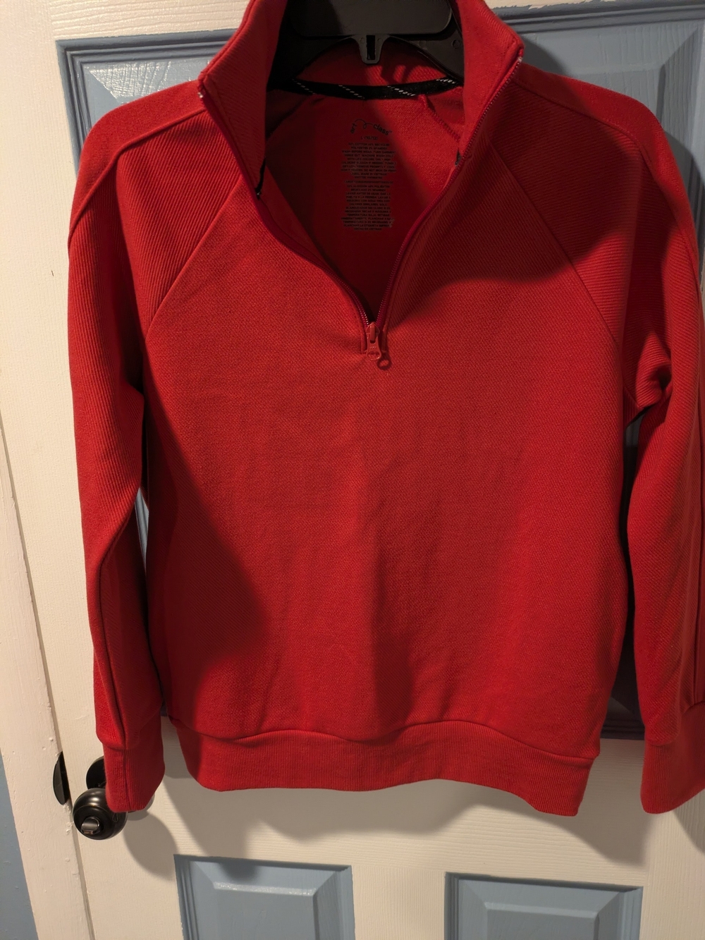 Art class Bright Red Quarter zipped Pullover. Unisex Size 10/12 NWOT